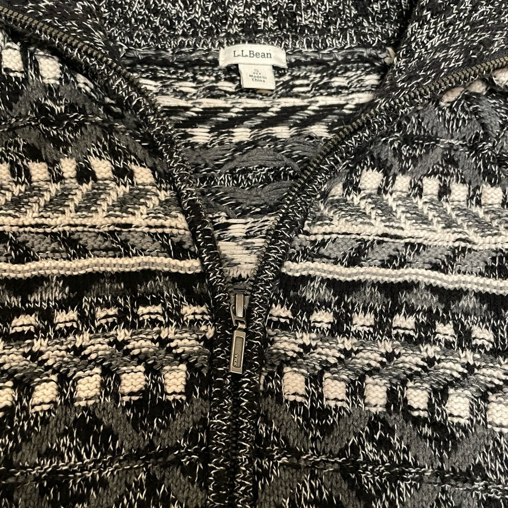 L.L.Bean Cable Knit Zip Cardigan - Picture 3 of 6